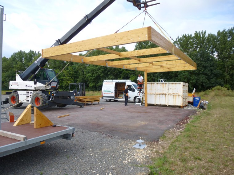 Abris pour camping-cars