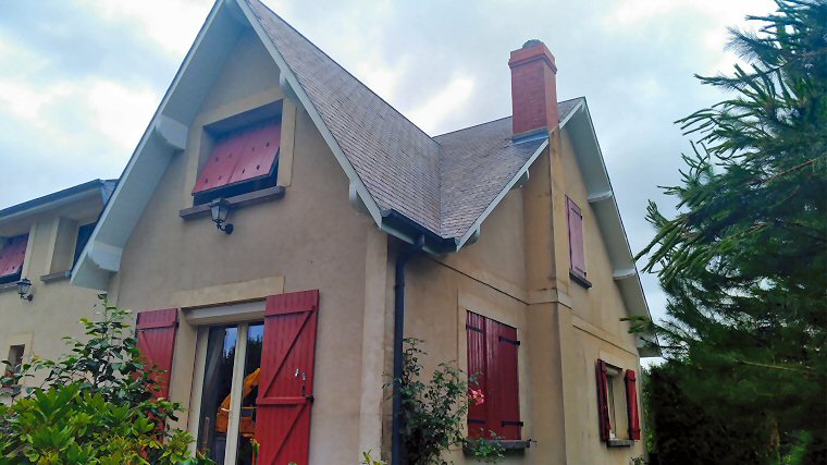 Dessous de toit en PVC