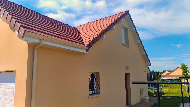 Dessous de toit en PVC