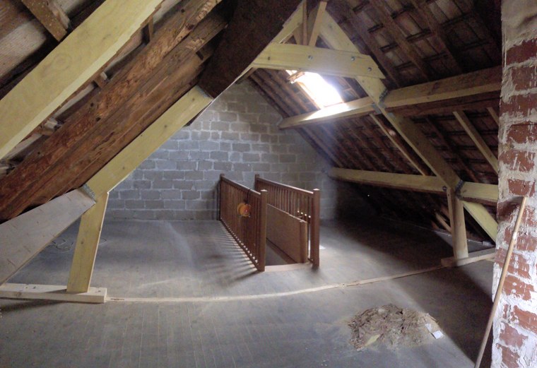 Renfort et modification de charpente