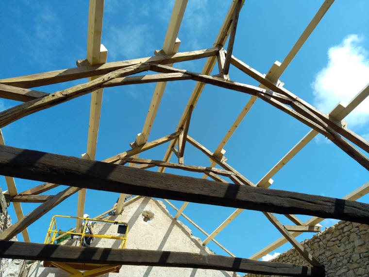 Renfort et modification de charpente